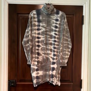 Young Fabulous & Broke Tie Dye Turtleneck Sweater Dress w/Side Zip Size Medium